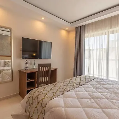 Dun Gorg 4* Marsaxlokk